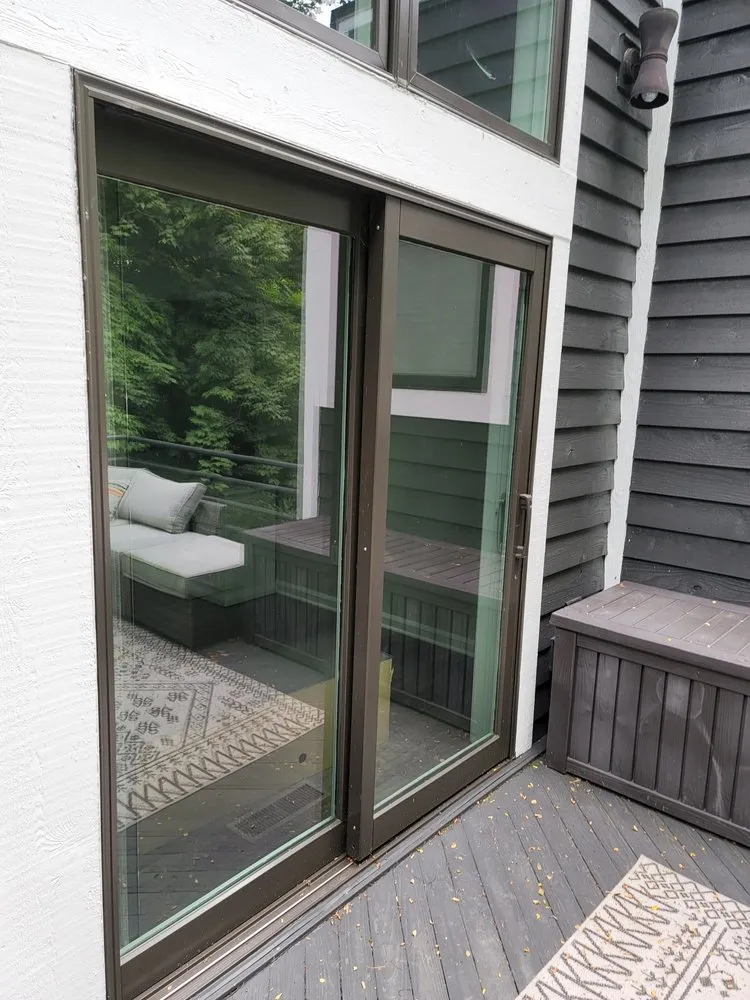 Slide of Lee Home Improvement