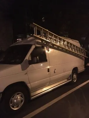 Lee J Garner Contractor Logo