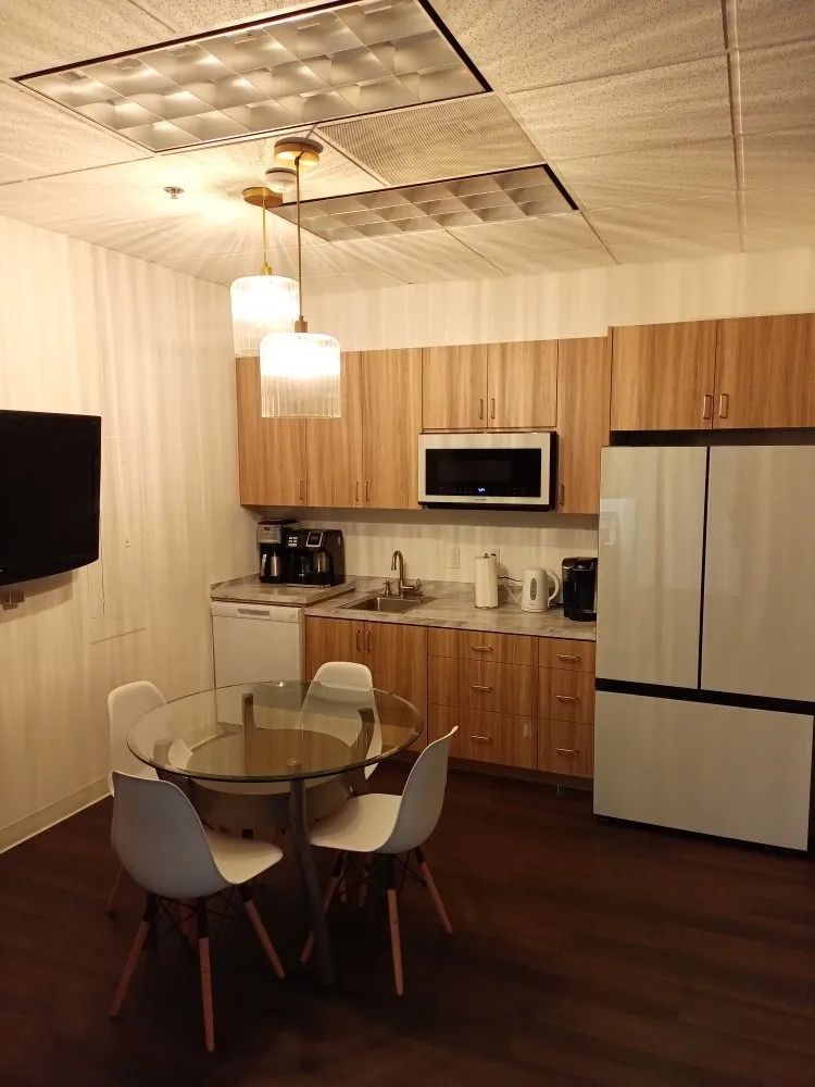 Slide of LEE LIGHTING AND ELECTRIC