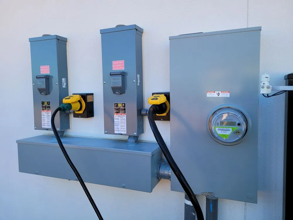 Slide of Lee Services