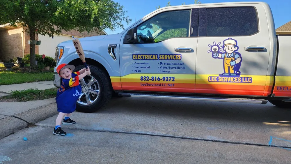 Slide of Lee Services