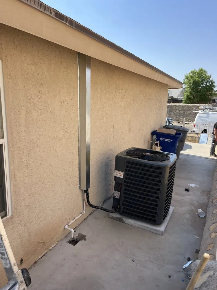 Certified electrician providing lighting installation in , 