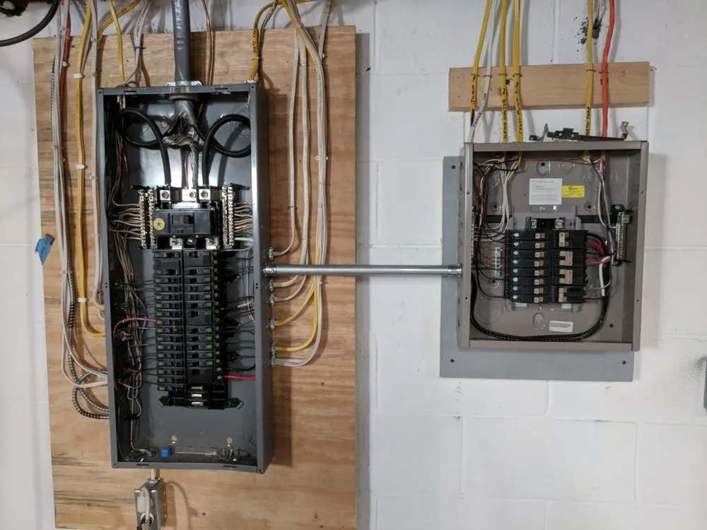 Slide of Leer Electric