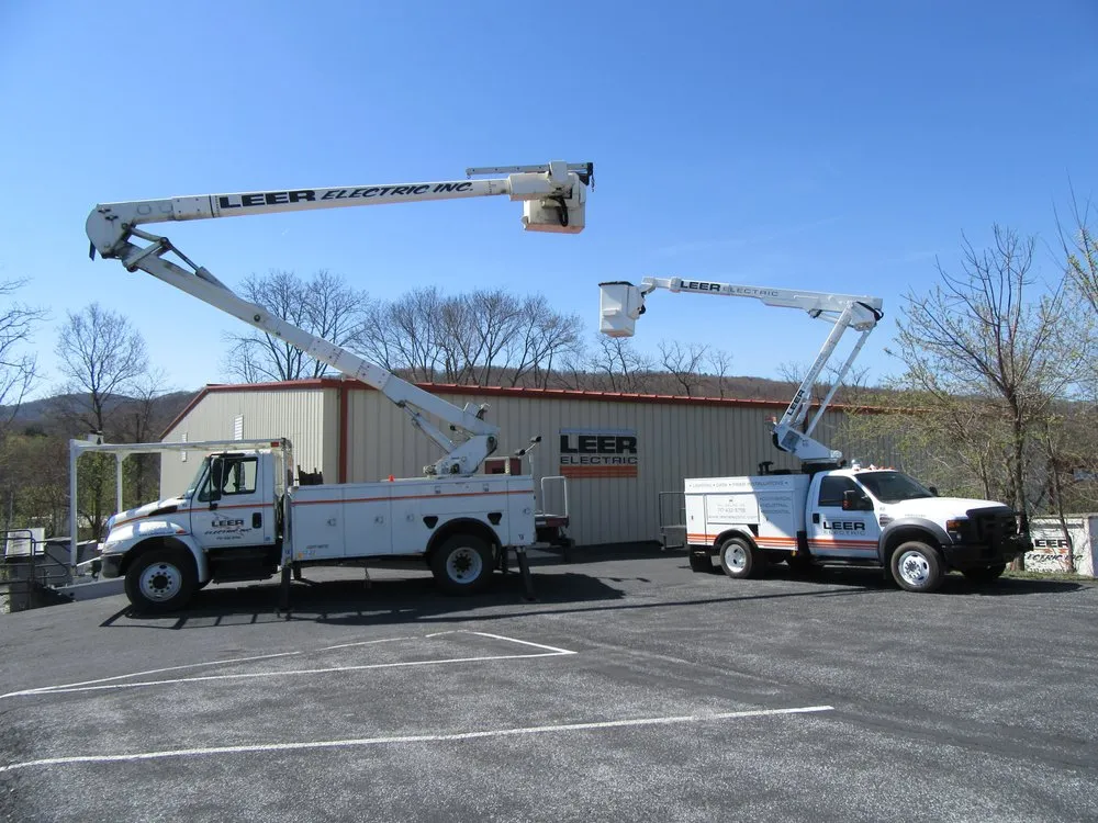 Slide of Leer Electric