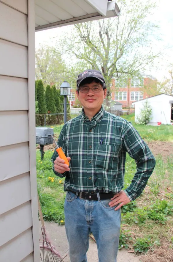 Slide of Lee’s Handyman Services