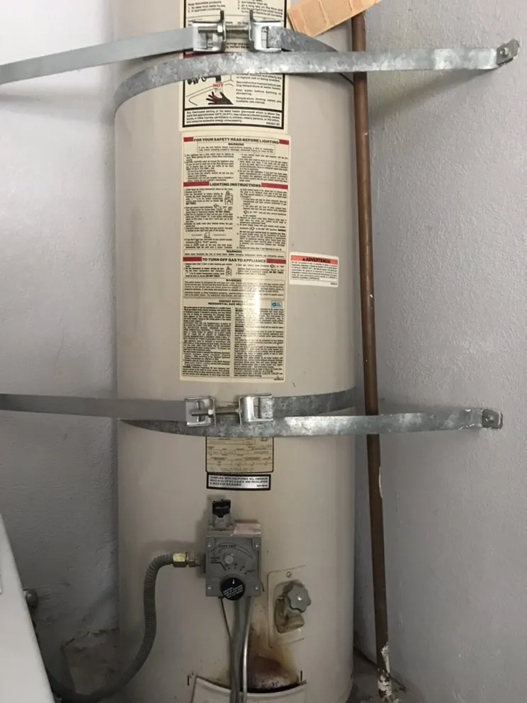 Slide of Lee’s Handyman Services