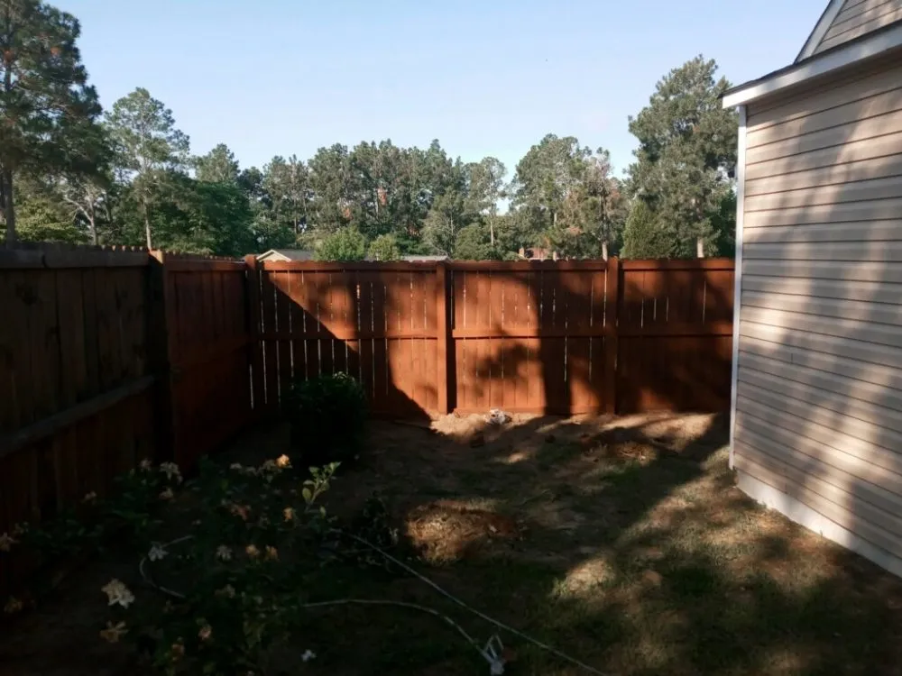 Professional electrician providing emergency electrical service in West Columbia 29169, SC - Lee's Home Improvement