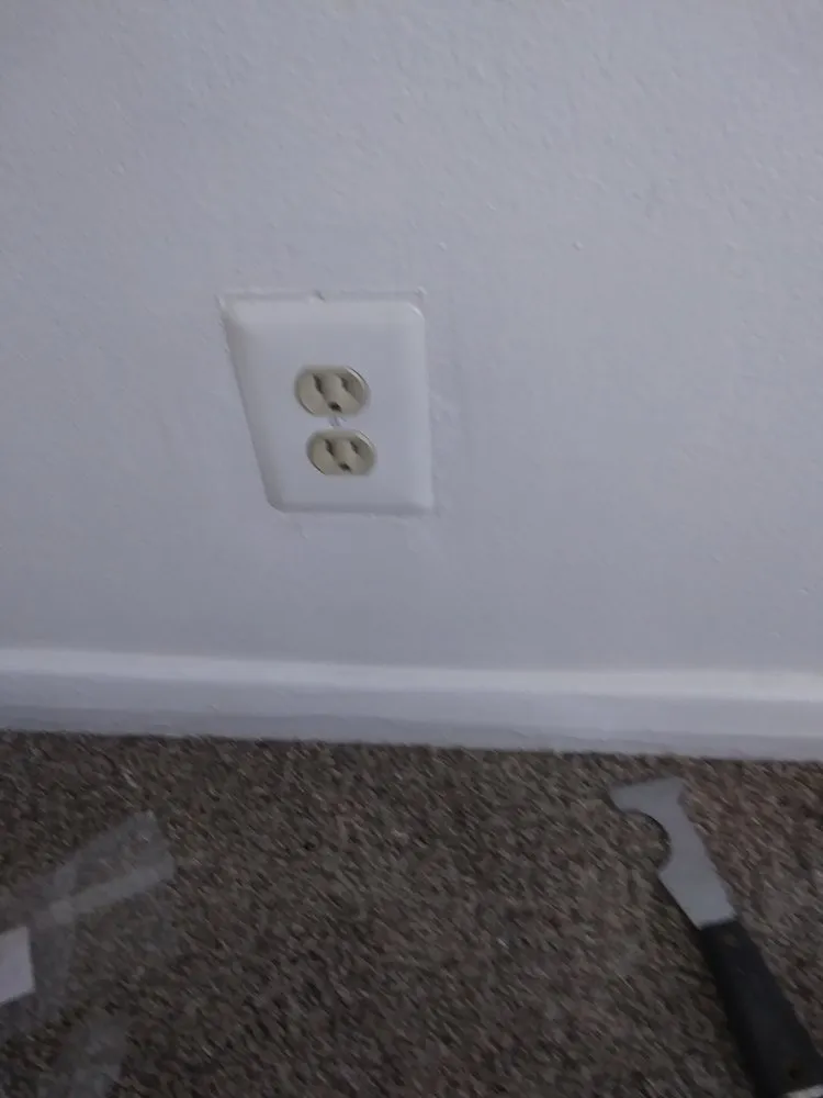 Slide of Lee's Lawn Care Hauling and Home Improvement Services