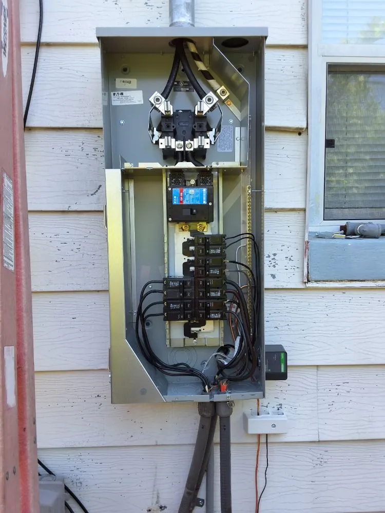 Slide of Lees Lighting