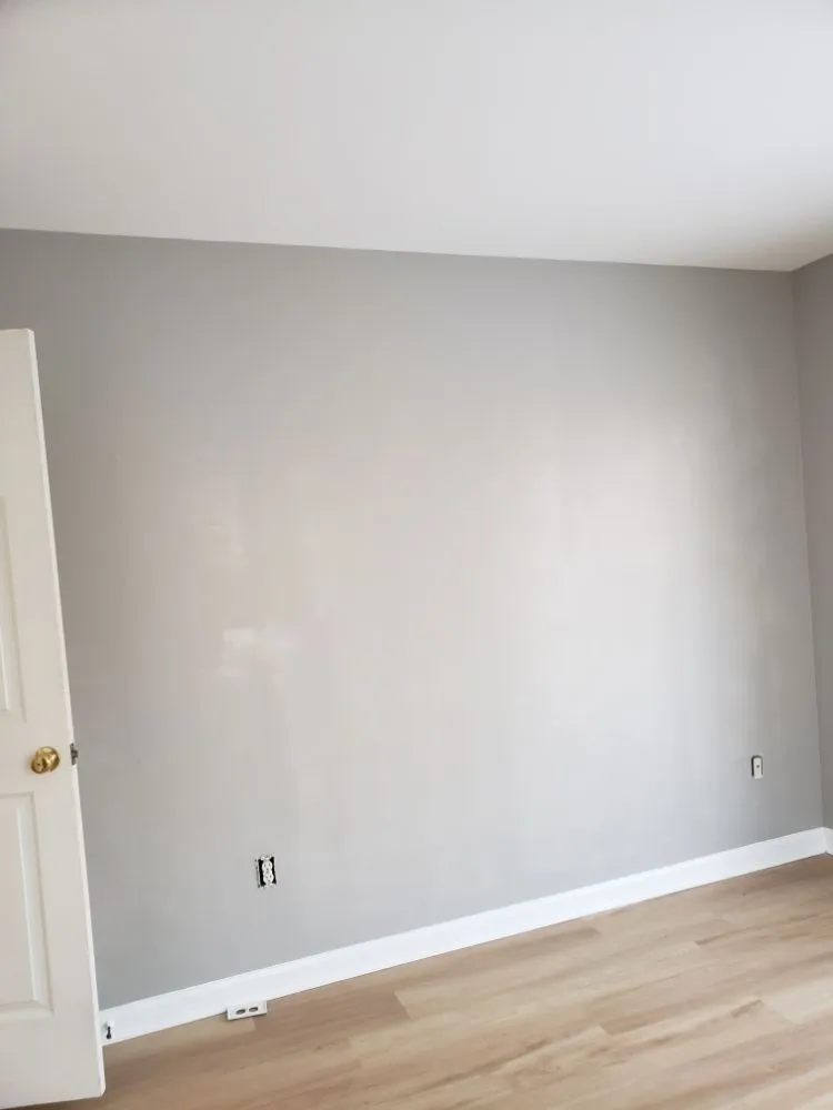 Slide of Lefty's Handyman Service