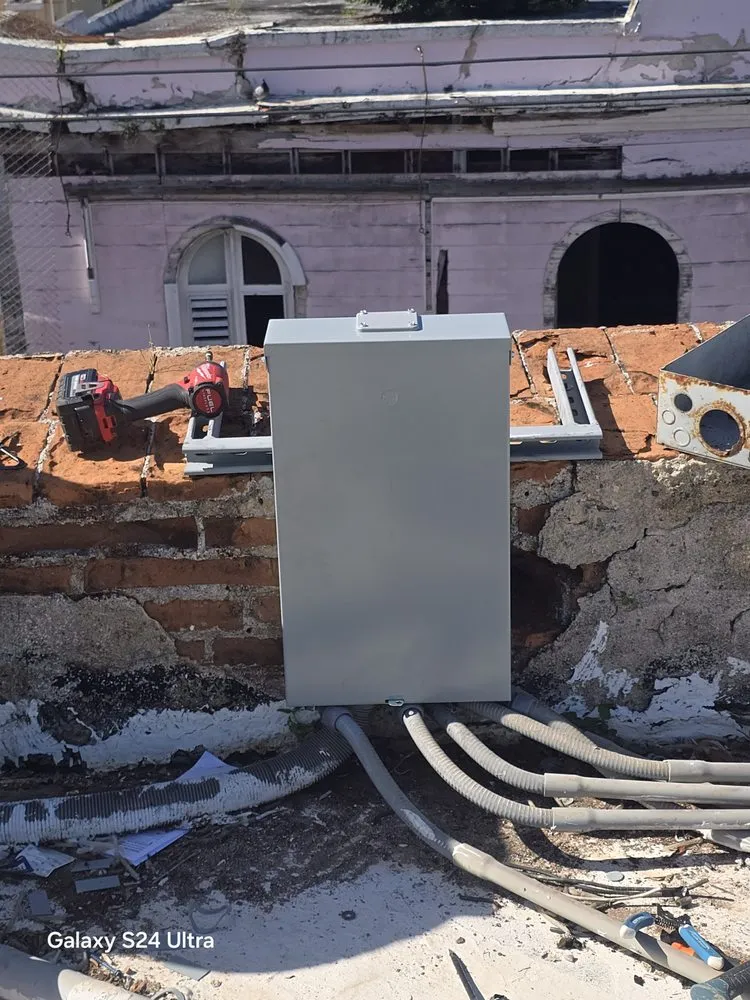 Affordable outlet and switch repair experts serving Reeds, MO - Legacy Electrical Staffing