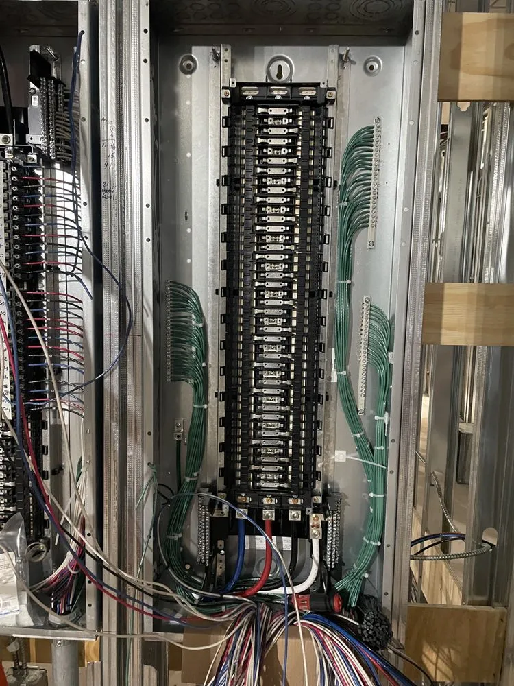 Expert electrician providing wiring installation in , 