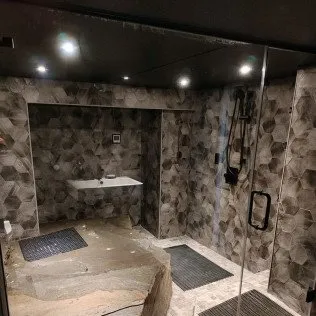 Slide of Lehland Electric