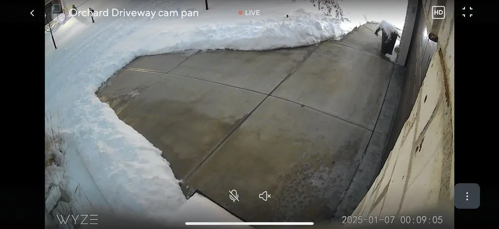 Professional electrician providing emergency electrical service in ,