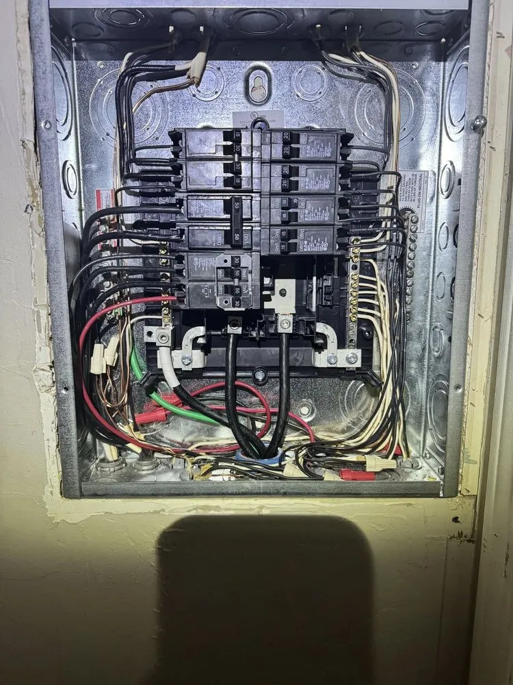 Slide of Lel Electric