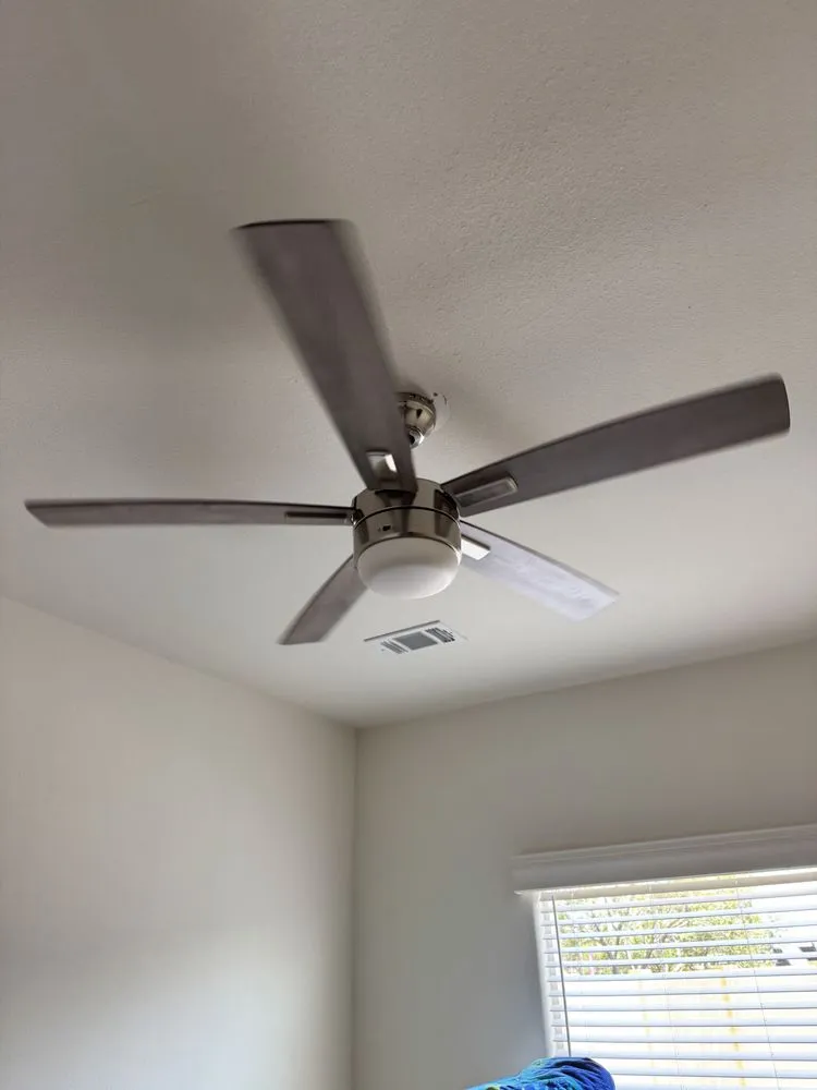 Slide of Lel Electric