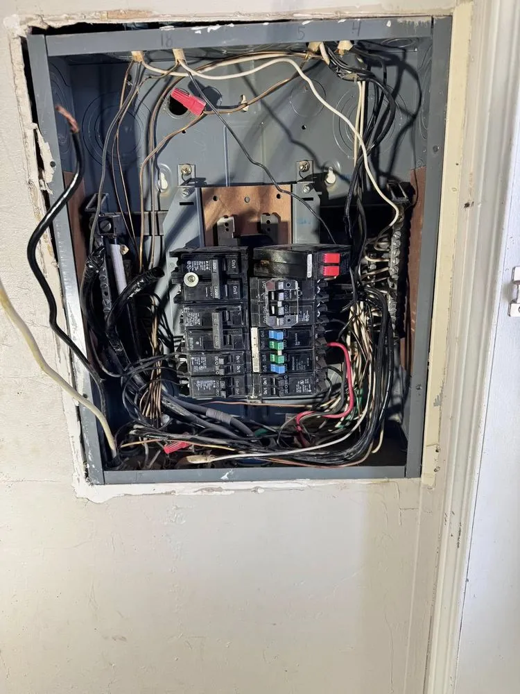 Slide of Lel Electric