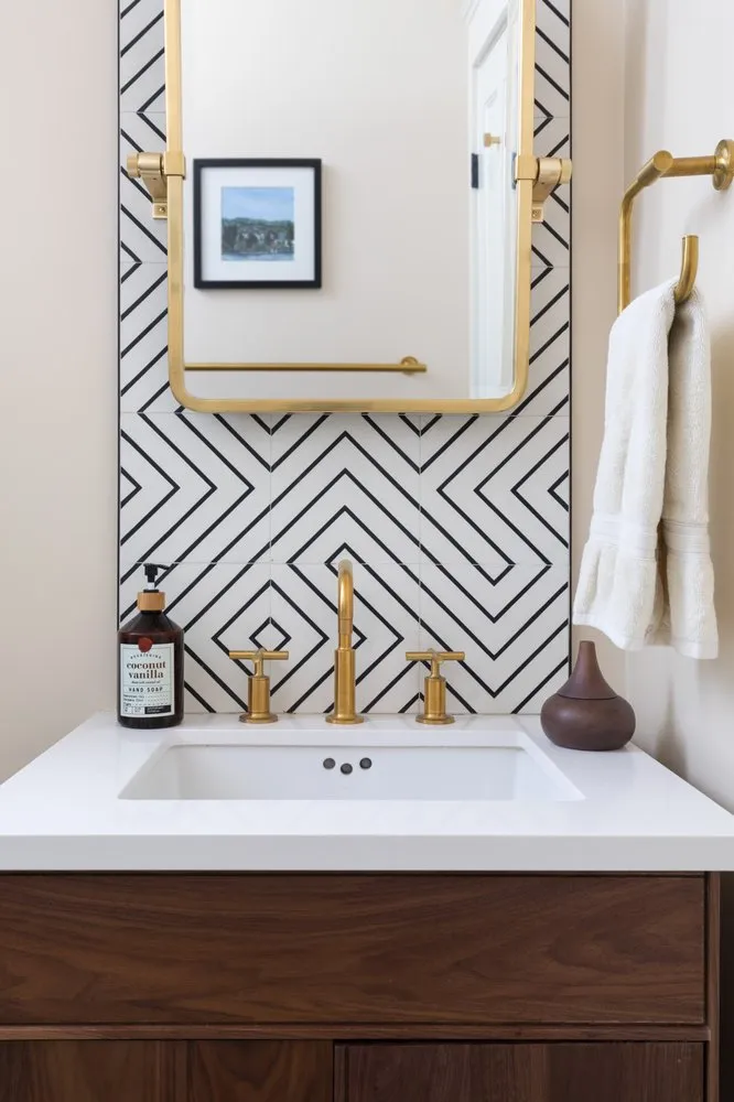 Slide of Lema Construction