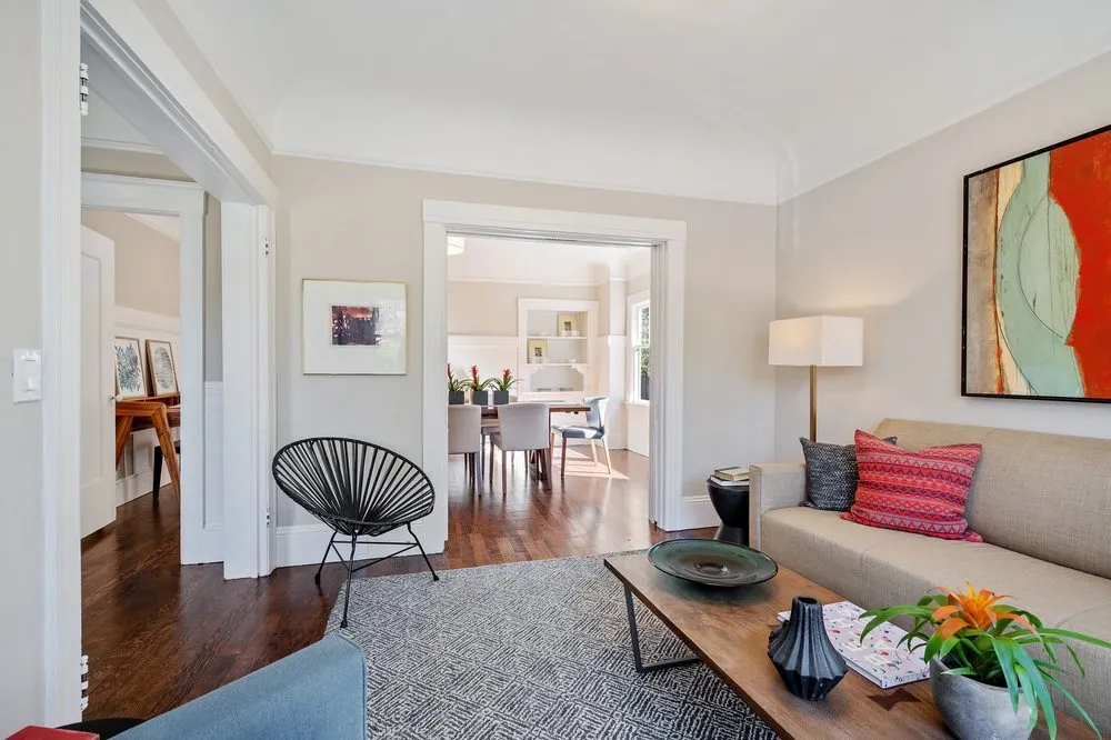 Slide of Lema Construction