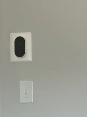 LeMar The Electrician Logo