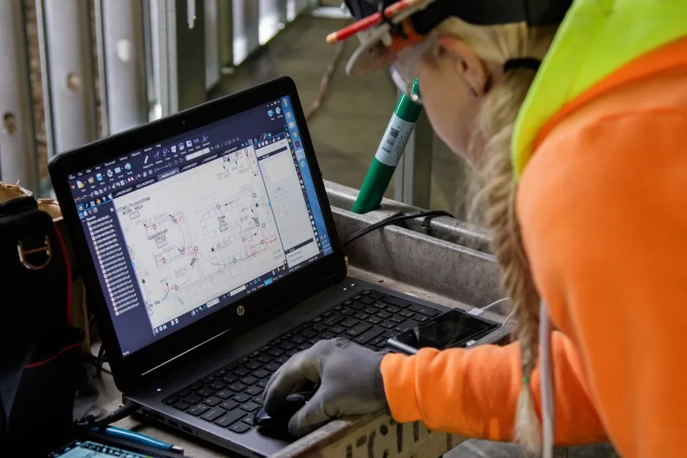 Slide of Lemberg Electric