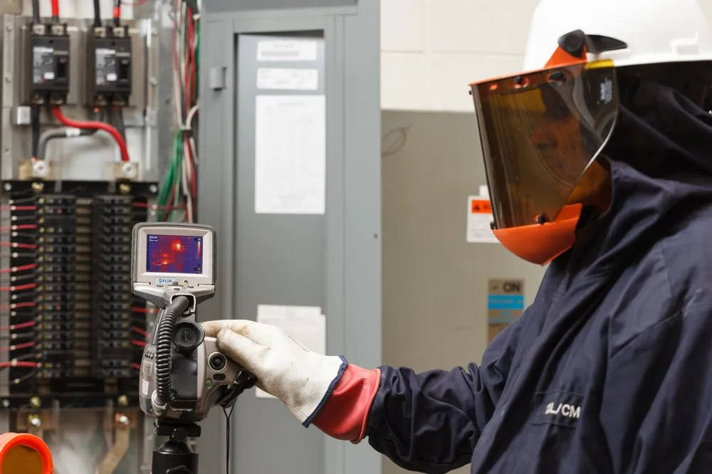 Slide of Lemberg Electric