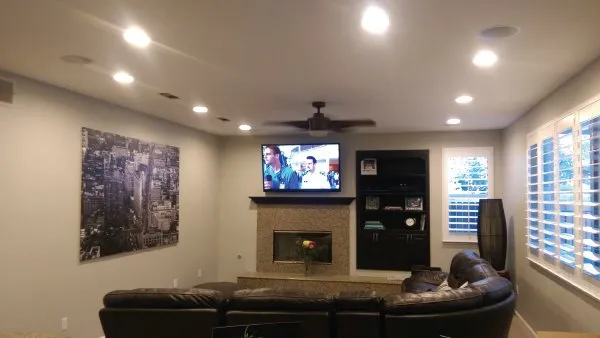 Slide of Lemere Electric