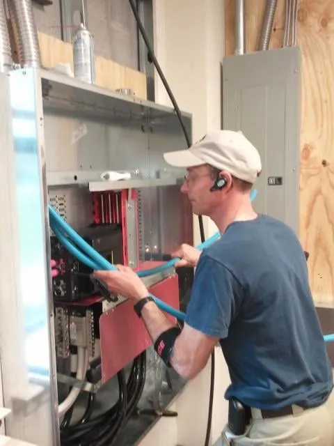 Slide of Lenko Electric