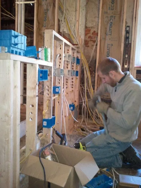 Slide of Lenko Electric