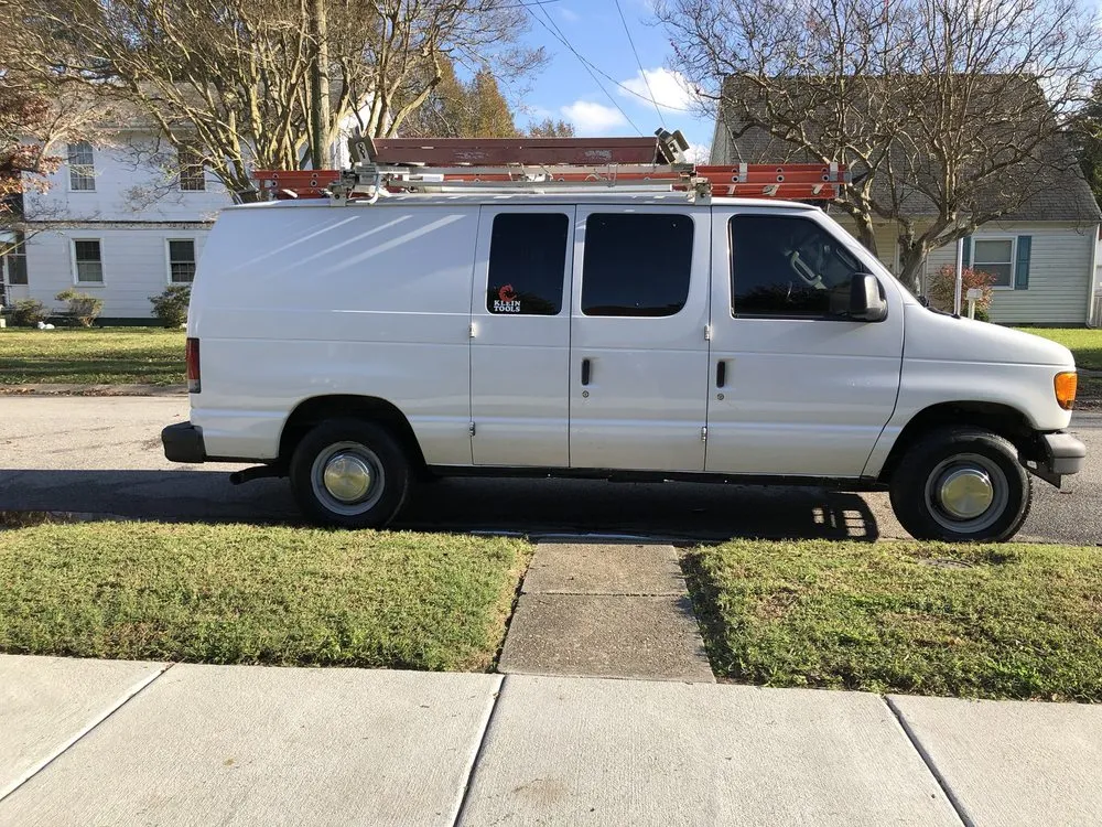 Slide of Lenny The Electrician