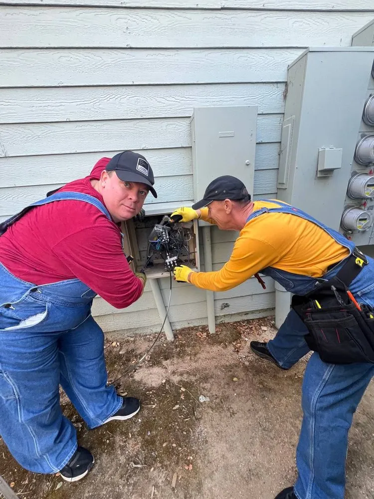 Slide of Lenny's Handyman Services