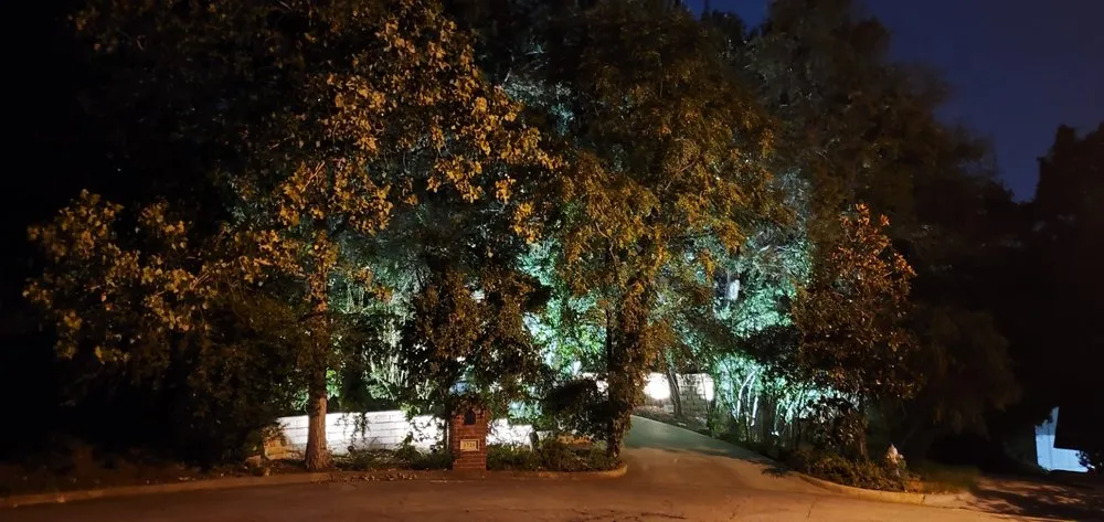 Slide of Lentz Landscape Lighting