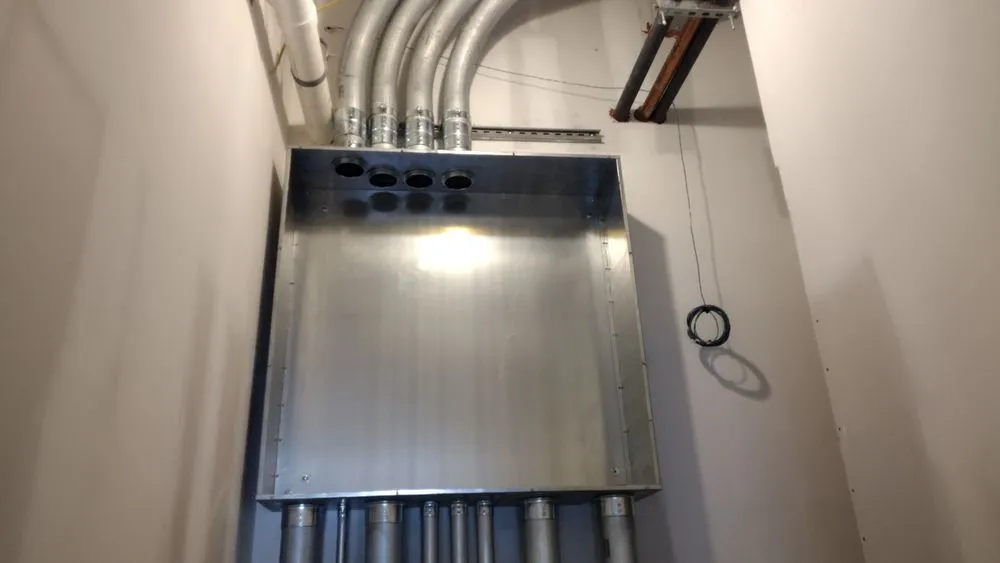 Slide of Lenzen Electric