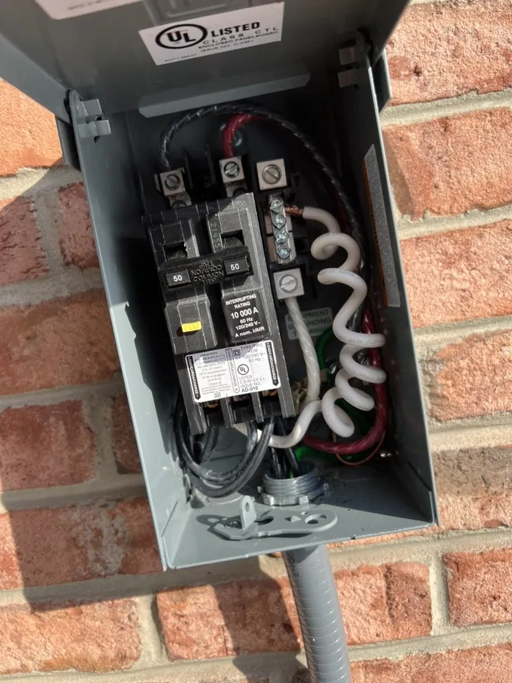 Certified lighting installation in Belle Vernon, PA by Lenzi Electric