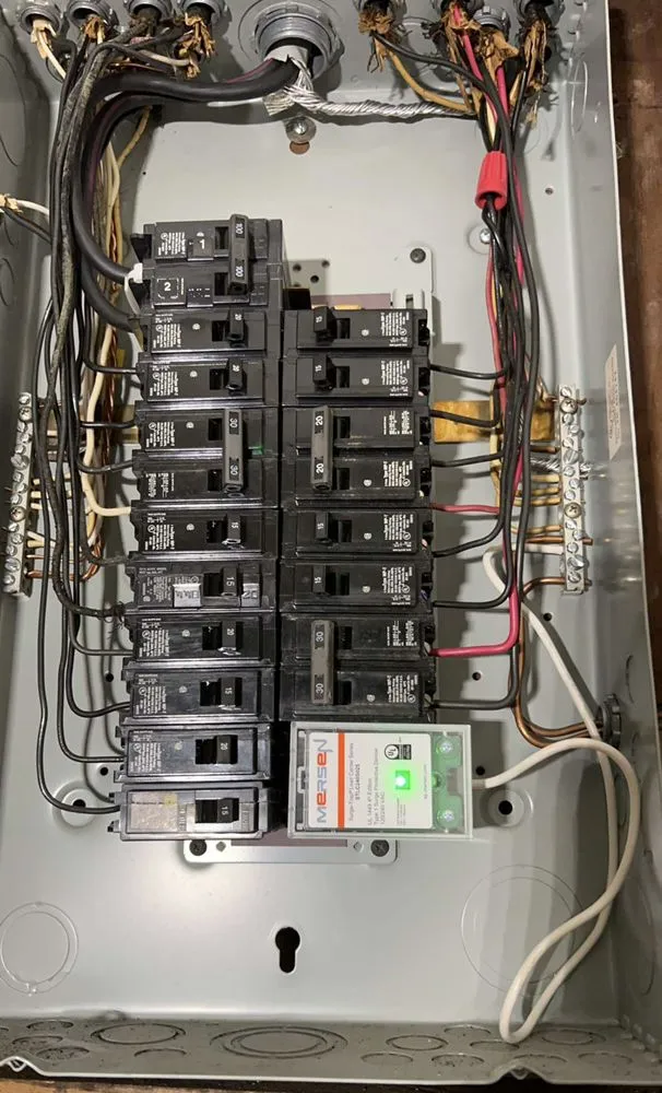 Certified outlet and switch repair service in Belle Vernon, PA - Lenzi Electric