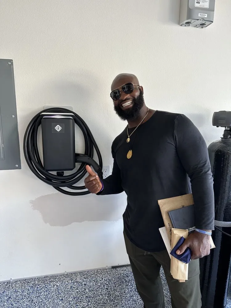 Slide of LEO Electrical