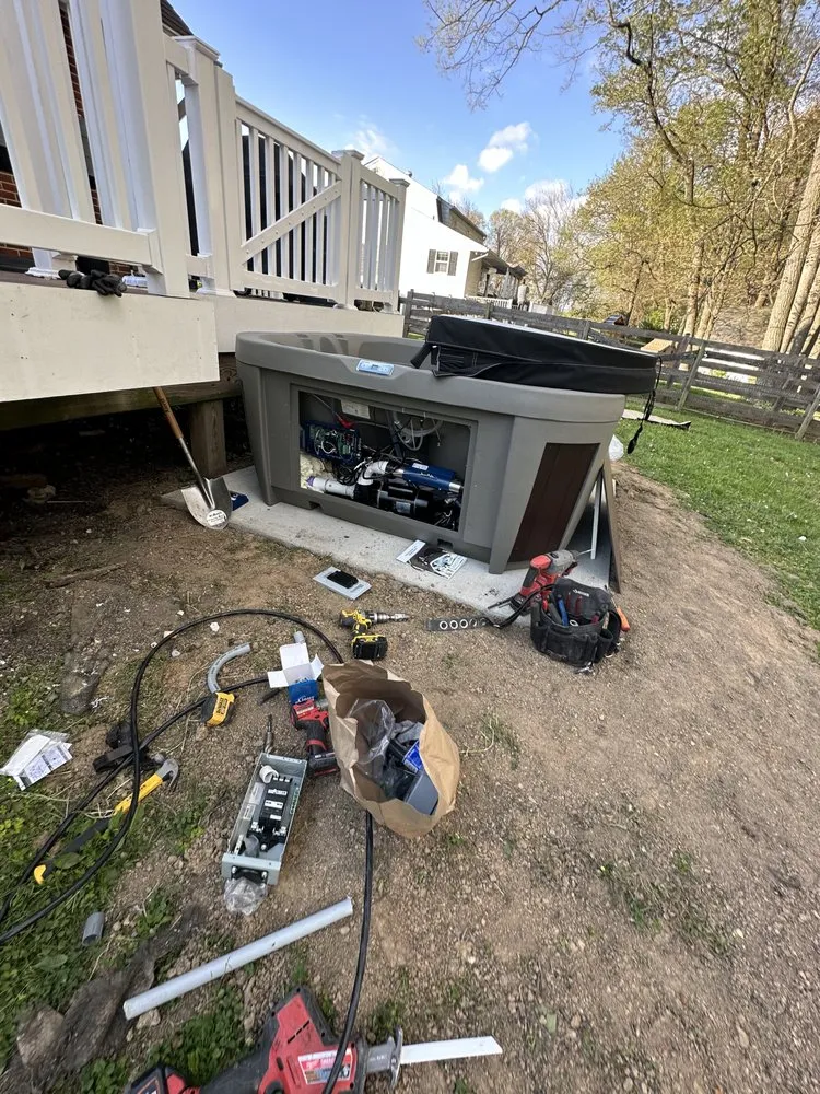 Slide of Leon Elctric