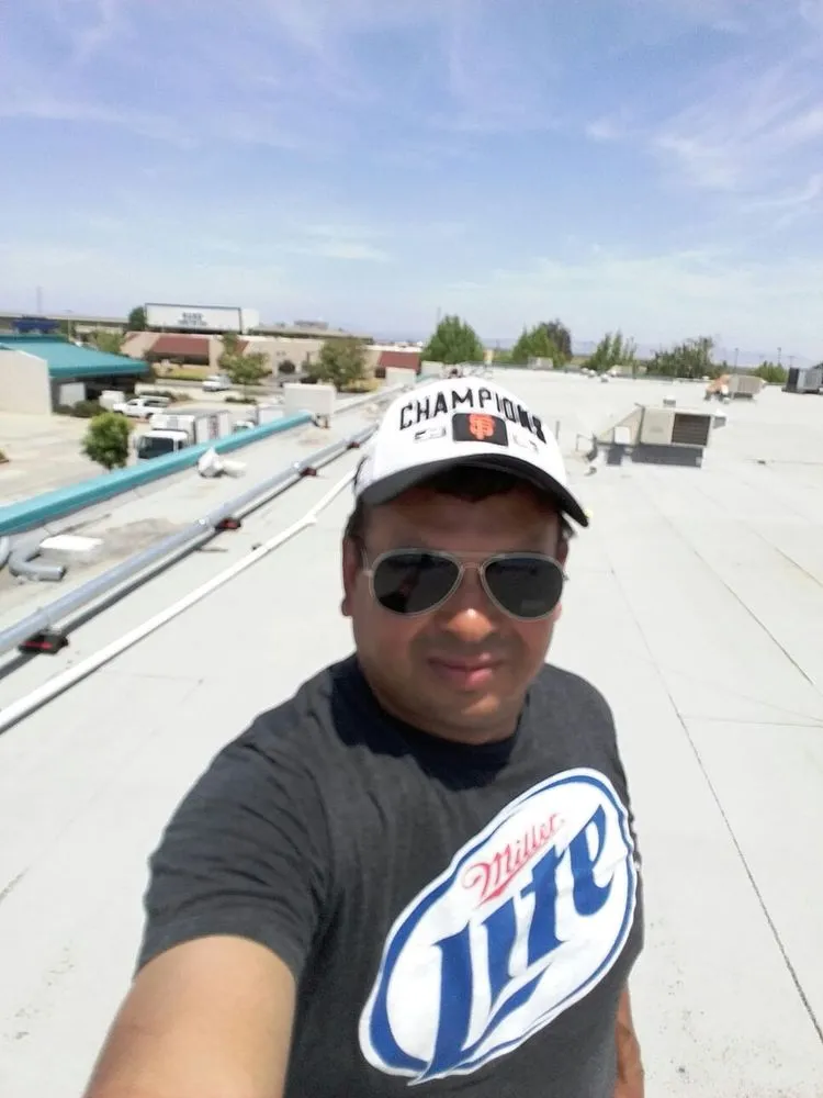 Slide of Leon Electric