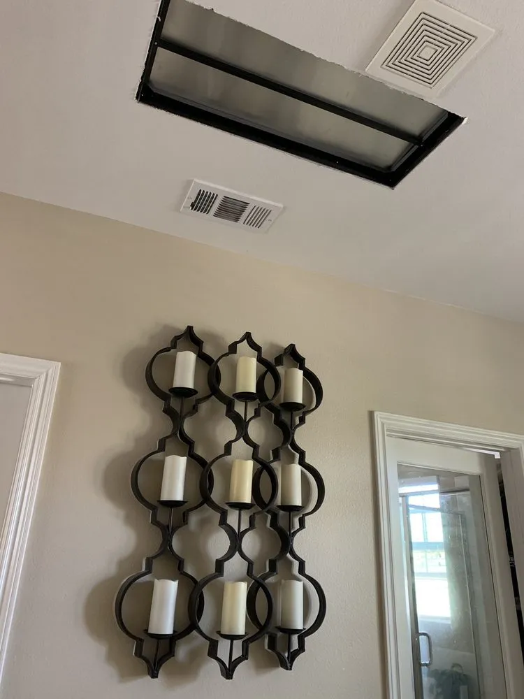 Slide of Leon Electric