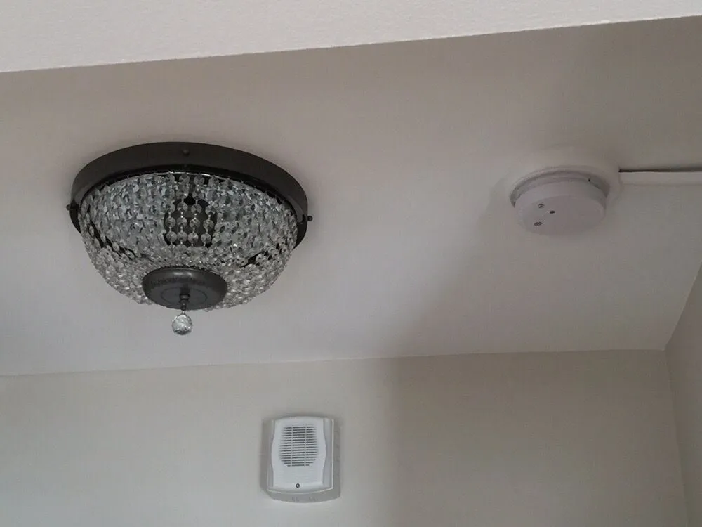 Slide of Leon Electrical Contractor