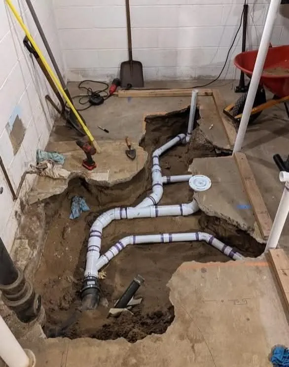 Slide of Leon Handyman