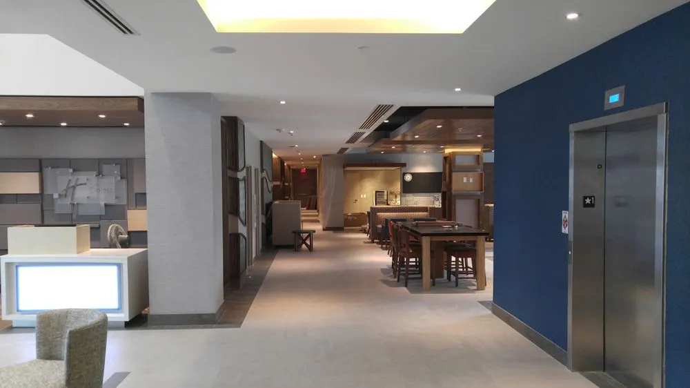 Slide of Leon Quality Electric