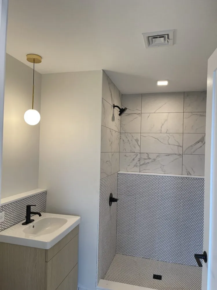 Slide of Leonardo Pereira Electrician