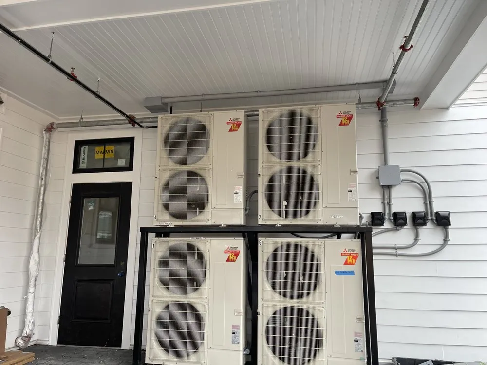 Slide of Leonardo Pereira Electrician