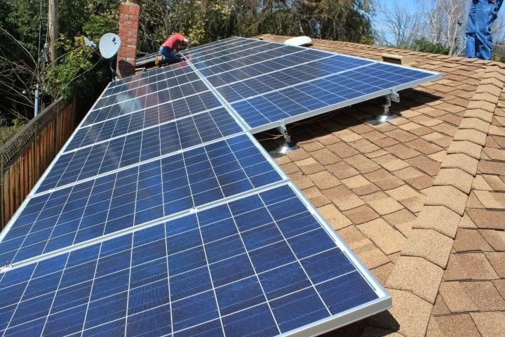 Slide of Leone Electric