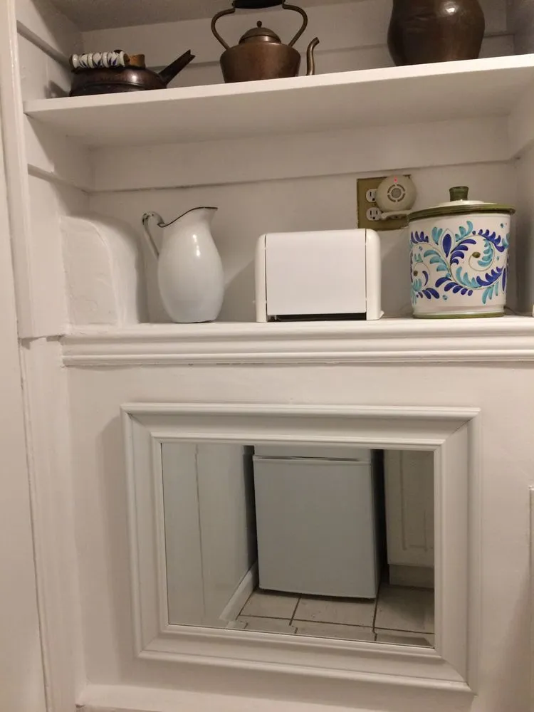 Slide of Leontix Electrical