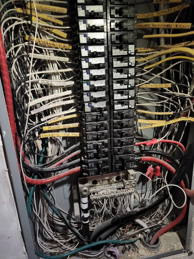 Professional emergency electrical service in Playa Vista, CA by Leo’s Electric