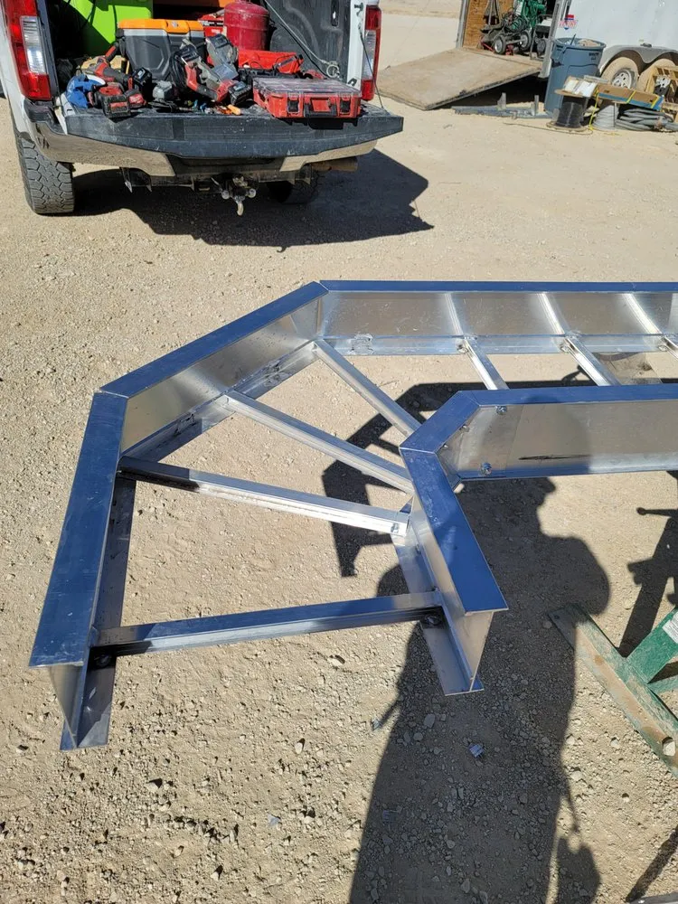 Slide of Leos Electrical Services