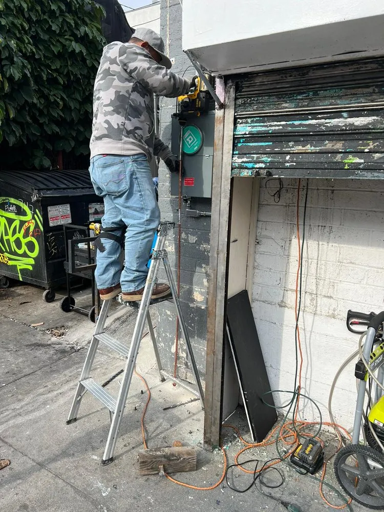 Slide of Lepton Electric