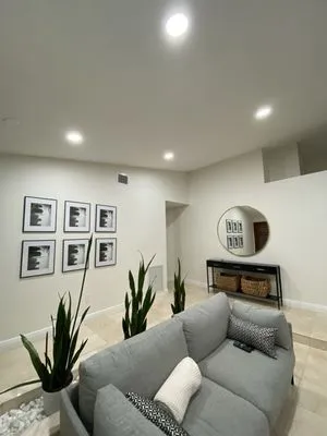 Lerom Solutions Logo